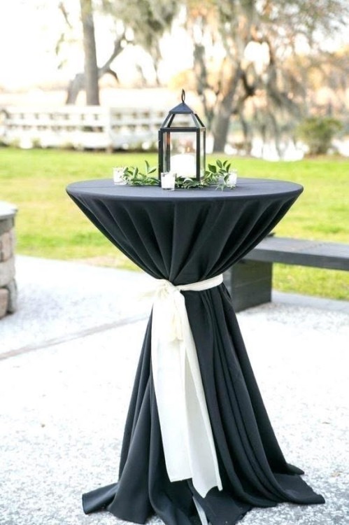 132 inch round table cloths